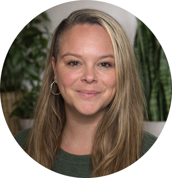 Professional photo of Jen Masotja-Wright